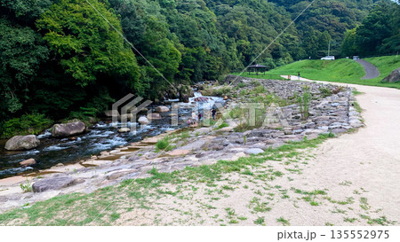 自然豊かな五ケ山クロスリバーパーク 135552975