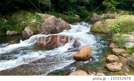自然豊かな五ケ山クロスリバーパーク 135552979