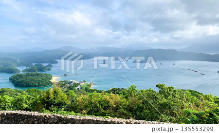 美しい景観を誇るいろは島 135553299