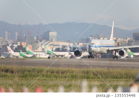 飛行機 飛行機 135553446