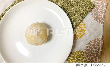 広島名物のはっさく大福 135553478
