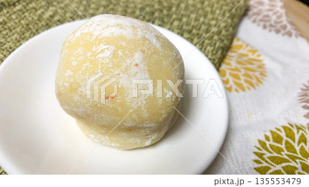 広島名物のはっさく大福 135553479