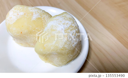 広島名物のはっさく大福 135553490