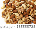 ミックスナッツ 135555728