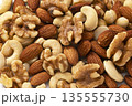 ミックスナッツ 135555730