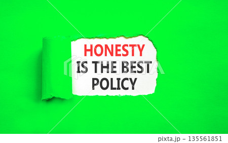 Honesty is the best policy symbol. Concept words Honesty is the best policy on beautiful white paper. Beautiful green paper background. Business honesty is the best policy concept. Copy space. Honesty is the best policy symbol. Concept words Honesty is the best policy on beautiful white paper. Beautiful green paper background. Business honesty is the best policy concept. Copy space. 135561851