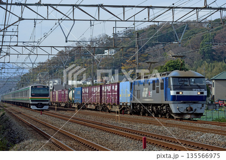 東海道本線 二宮-大磯 JR貨物 EF210-125(新鶴見) E231系1000番台 S-34編成 東海道本線 二宮-大磯 JR貨物 EF210-125(新鶴見) E231系1000番台 S-34編成 135566975
