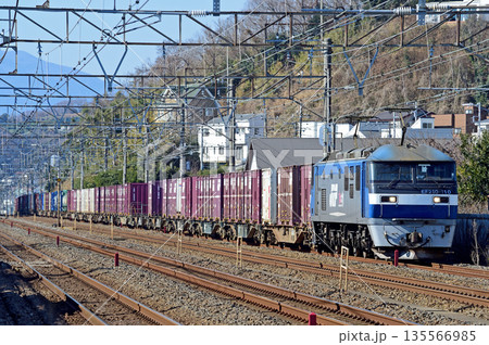 東海道本線 二宮-大磯 JR貨物 EF210-110(新鶴見) 東海道本線 二宮-大磯 JR貨物 EF210-110(新鶴見) 135566985