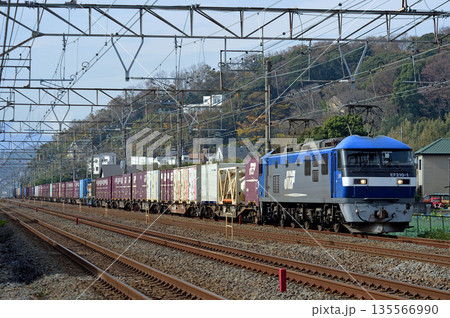 東海道本線　二宮－大磯　JR貨物　EF210-1（岡山） 135566990