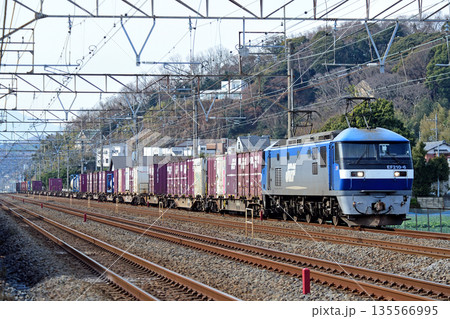 東海道本線　二宮－大磯　JR貨物　EF210-6（岡山） 135566995