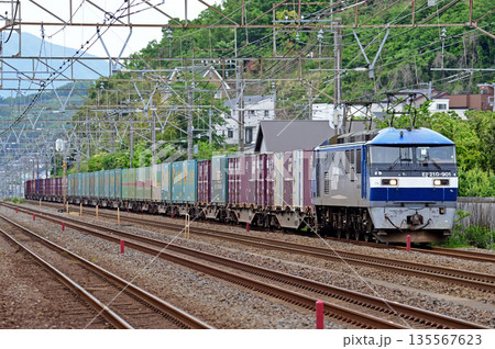 東海道本線 二宮-大磯 JR貨物 EF210-901(岡山) 東海道本線 二宮-大磯 JR貨物 EF210-901(岡山) 135567623