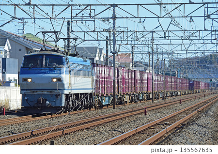 東海道本線　大磯－二宮　JR貨物　EF66-125（吹田） 135567635