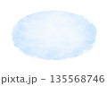水彩風の楕円あしらい素材　淡いブルーのシンプル背景イラスト 135568746