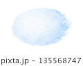 水彩風の楕円あしらい素材　淡いブルーのシンプル背景イラスト 135568747
