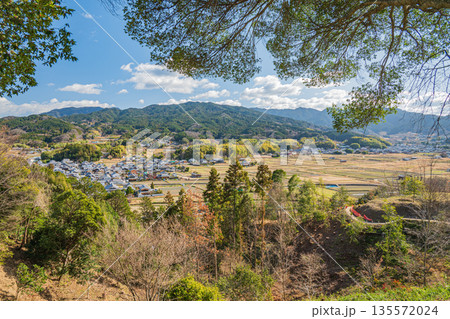甘樫丘展望台からの景観　飛鳥歴史公園甘樫丘地区　奈良県明日香村 135572024