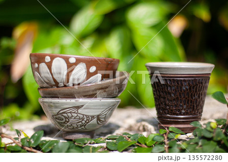 沖縄のやちむん 135572280