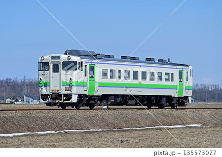 札沼線 新十津川-下徳富 JR北海道 キハ40-401(苗穂) 札沼線 新十津川-下徳富 JR北海道 キハ40-401(苗穂) 135573077