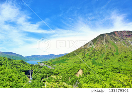 栃木県 初夏の青空 新緑の奥日光 栃木県 初夏の青空 新緑の奥日光 135579501