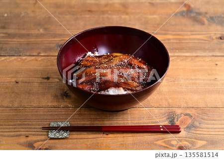 なすのかば焼き丼 なすのかば焼き丼 135581514