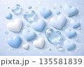 水色と白のハートモチーフ背景　ホワイトデーイメージ 135581839