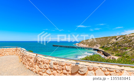 Stenhouse Bay Jetty and turquoise waters 135583841