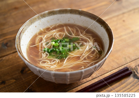 素ラーメン 135585225