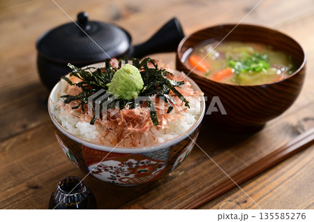 わさび飯とみそ汁 わさび飯とみそ汁 135585276