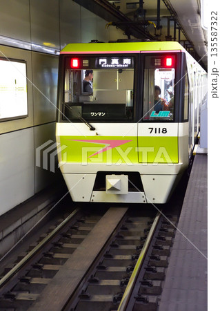 リニアメトロ　大阪メトロ　長堀鶴見緑地線 135587322