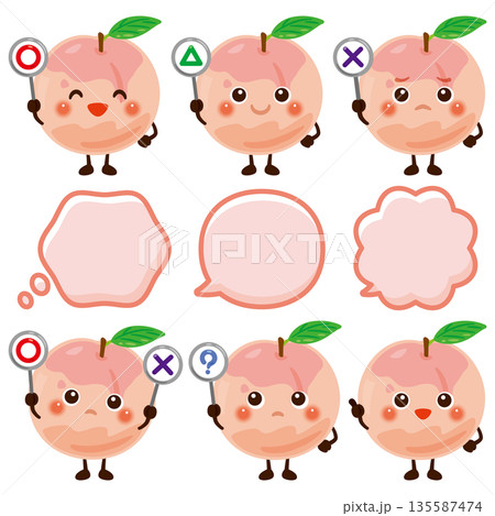 ○×△の札を持った桃のキャラクターイラスト ○×△の札を持った桃のキャラクターイラスト 135587474