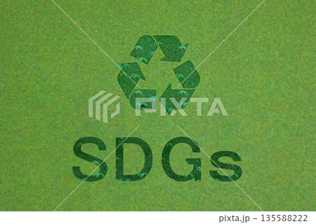SDGsと書かれた文字素材 SDGsと書かれた文字素材 135588222