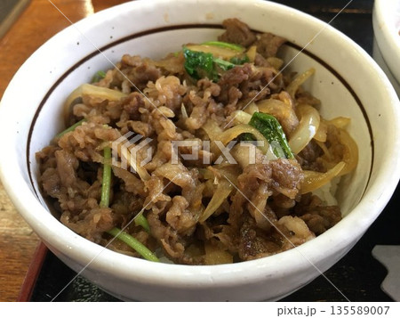 おいしい牛丼 135589007