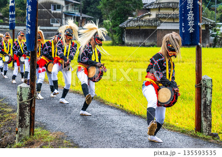 肥前佐賀の秋祭り-母ヶ浦面浮立 肥前佐賀の秋祭り-母ヶ浦面浮立 135593535