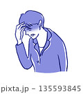 困っているミドルビジネスウーマン【鉛筆画青系】 135593845