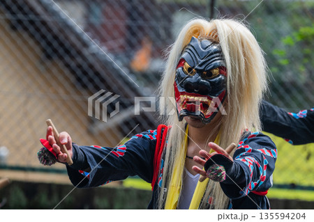肥前佐賀の秋祭り-母ヶ浦面浮立 肥前佐賀の秋祭り-母ヶ浦面浮立 135594204