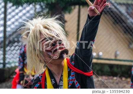 肥前佐賀の秋祭り－母ヶ浦面浮立 135594230