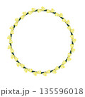 蠟梅の花の円形飾り枠イラスト 135596018