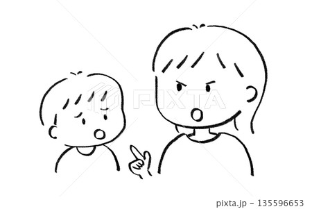 軽く注意される子供のイラスト（親子） 135596653