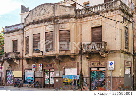 Sanguesa, also known as Zangoza, is a small town and municipalit Sanguesa, also known as Zangoza, is a small town and municipalit 135596801