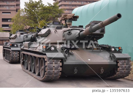 74式戦車 74式戦車 135597633
