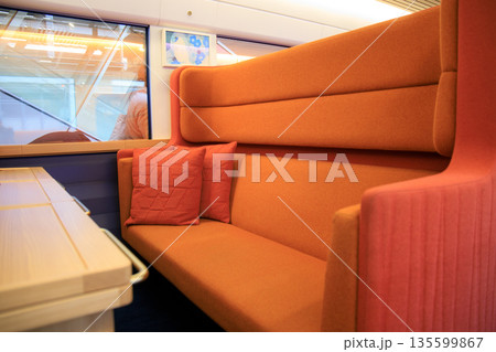 観光列車「かんぱち・いちろく」（1号車ソファ席） 135599867