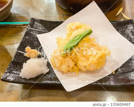 真鱈の白子。和食の天ぷら。 真鱈の白子。和食の天ぷら。 135600497