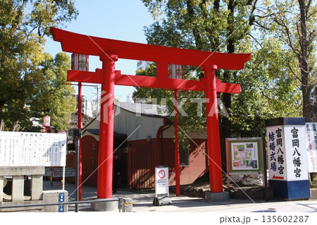 東京都江東区富岡にある富岡八幡宮 東京都江東区富岡にある富岡八幡宮 135602287