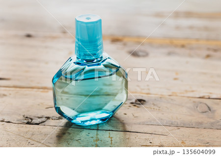 目薬 135604099