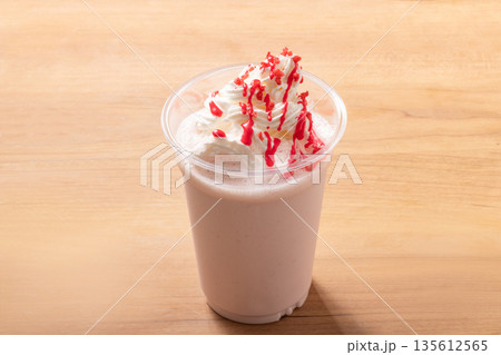 ストロベリー　フラペチーノ　 135612565