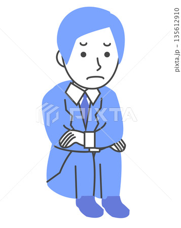 落ち込んで座り込む若いビジネスマンのイラスト 落ち込んで座り込む若いビジネスマンのイラスト 135612910