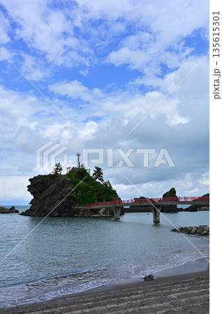 弁天岩と曙橋 135615301