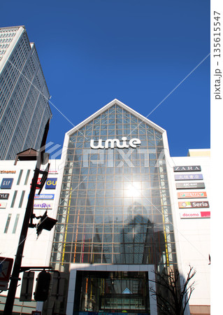 神戸ハーバーランドの商業施設ウミエ 135615547