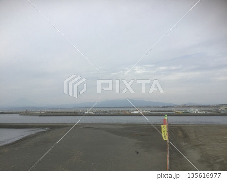 鎌倉＆江ノ島散策　2025年版　海に浮かぶ島 135616977