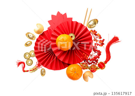 Elegant red fans, oranges, and gold coins, isolated, PNG 135617917