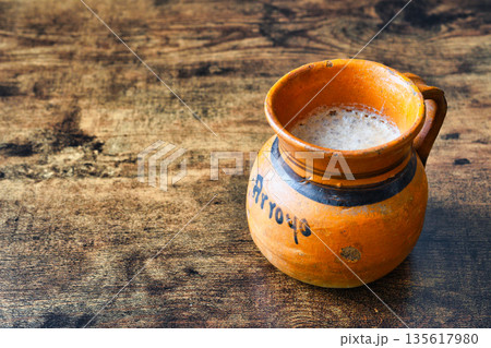 メキシコのチョコラーテ（Chocolate mexicano )　 135617980
